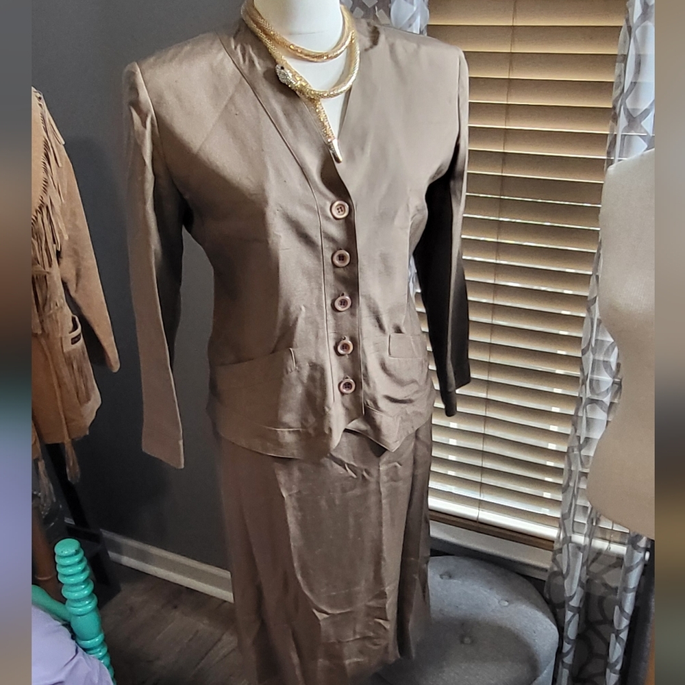 Sophisticated Vintage Saint Laurent Silk Skirt Suit - Picture 5 of 7